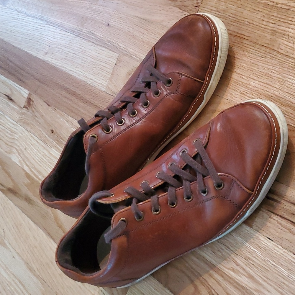 Allen Edmonds 9.5D Brown Leather Sneakers